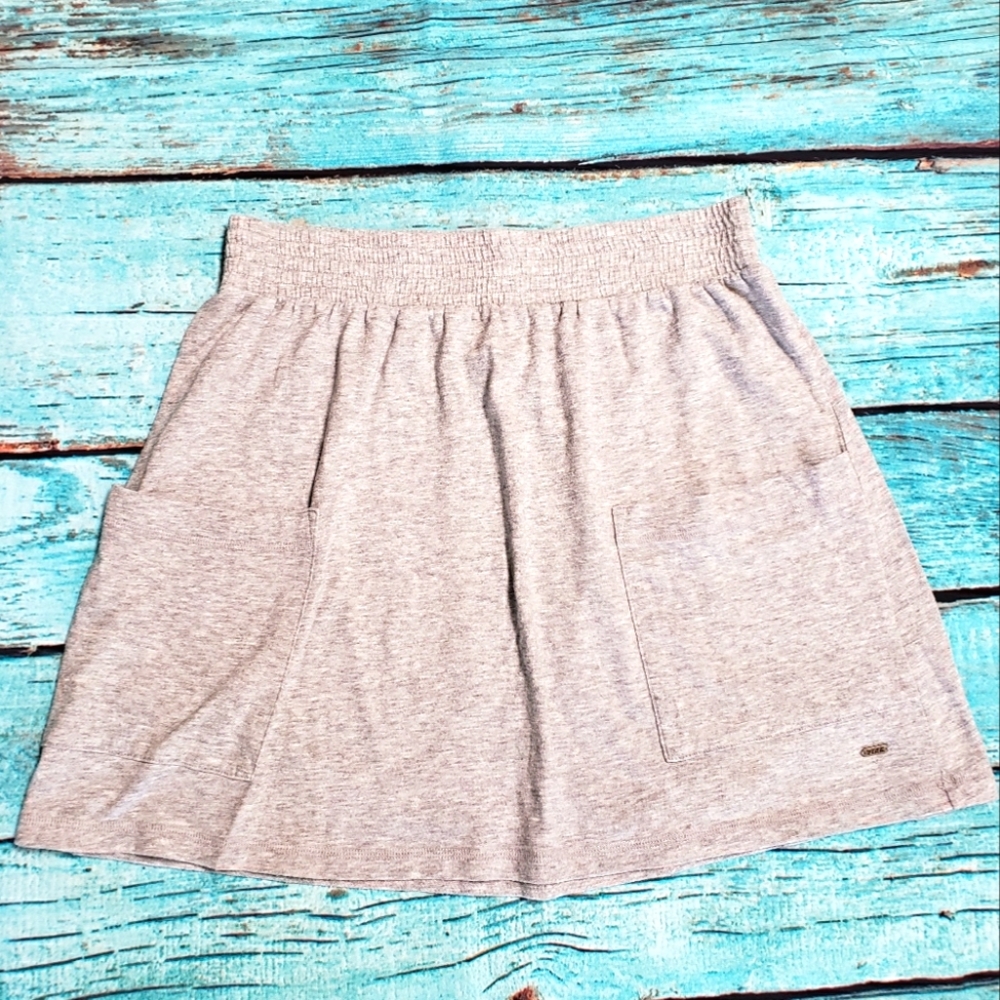 🌺 4/$20 PINK Victoria's Secret heather gray skirt size small